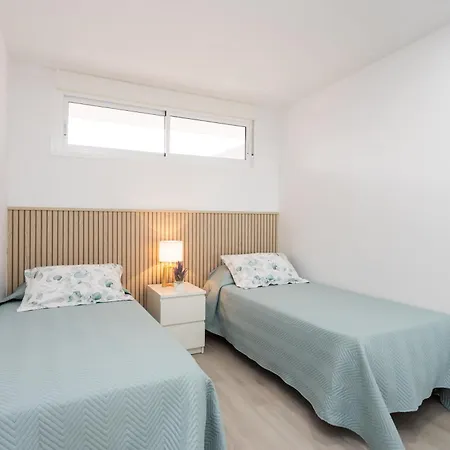 Apartament Home2book Relaxing Poolside Escape,