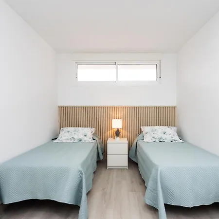 Home2book Relaxing Poolside Escape, Arona (Tenerife)