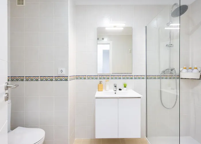 Home2book Relaxing Poolside Escape, Apartamento *