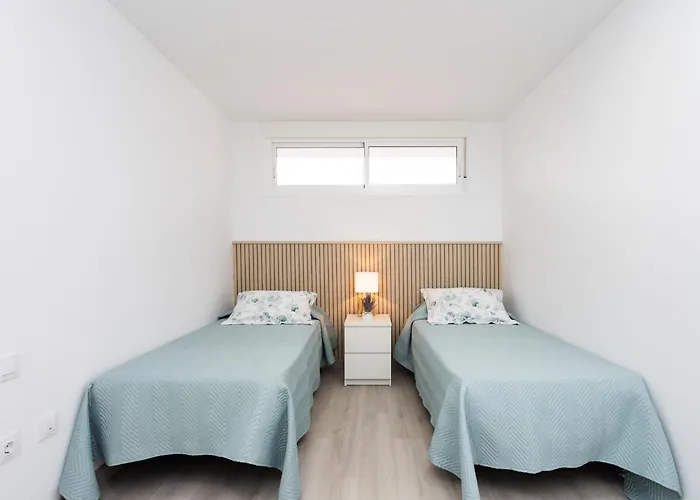 Home2book Relaxing Poolside Escape, Arona (Tenerife)