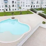 Home2book Relaxing Poolside Escape, Апартаменты Арона