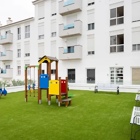 Home2book Relaxing Poolside Escape,