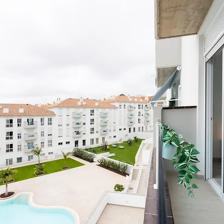 Home2book Relaxing Poolside Escape, Апартаменты