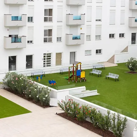 Home2book Relaxing Poolside Escape, Арона